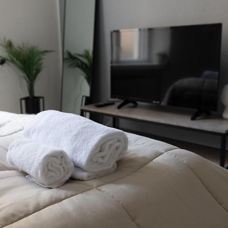 2Ndhomes Cozy, Modern Courtyard Home With Great Location Helsinki Esterno foto